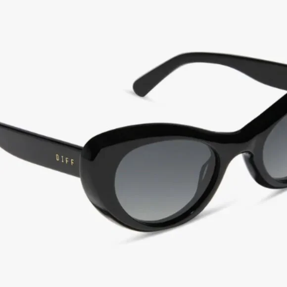 Diff ZARIA Sunglasses - Picture 5 of 7